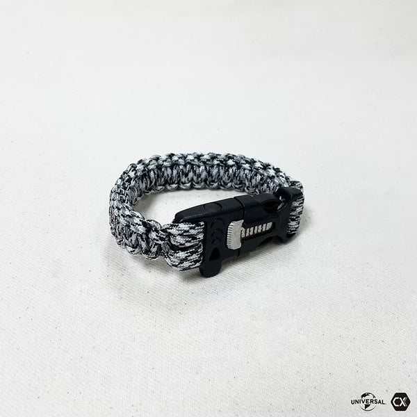 Everest Blu-Ray Limited Edition survival bracelet accessory in black and grey paracord with plastic buckle